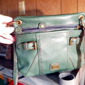 Pre-Owned B.O.C. SMALL TURQUOISE PURSE